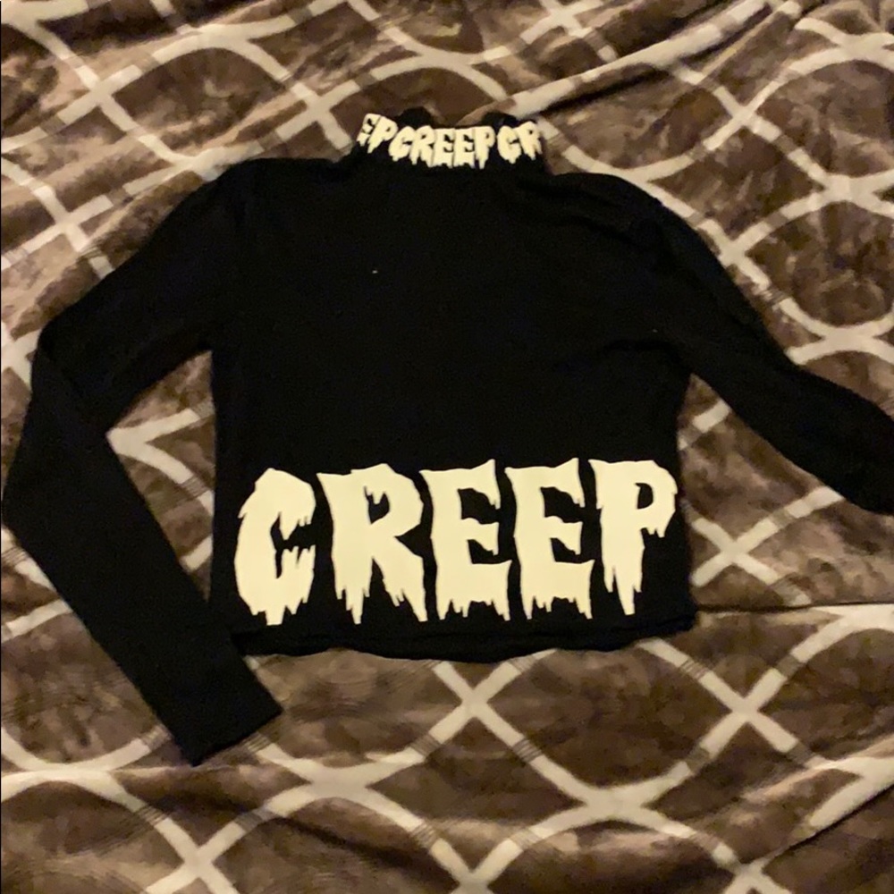 Crop top- long sleeve